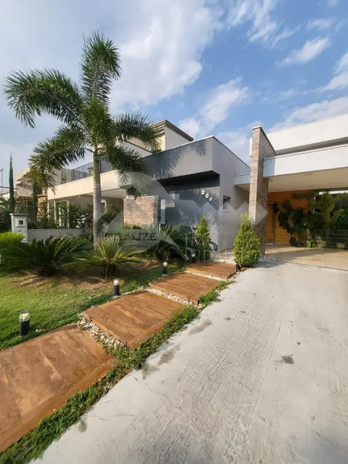 Foto 3 de Casa de Condomínio com 4 quartos à venda, 215m2 em Jardim Residencial Dona Lucilla, Indaiatuba - SP