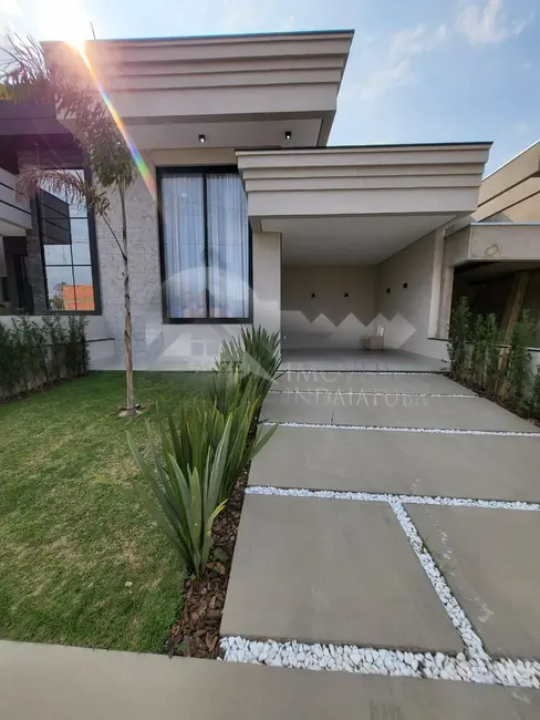Foto 1 de Casa de Condomínio com 3 quartos à venda, 132m2 em Indaiatuba - SP
