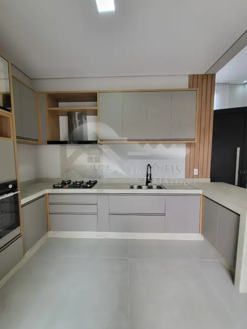 Casa de Condomínio com 3 quartos à venda, 132m2 em Indaiatuba - SP - imagem 7 Foto 7 de Casa de Condomínio com 3 quartos à venda, 132m2 em Indaiatuba - SP