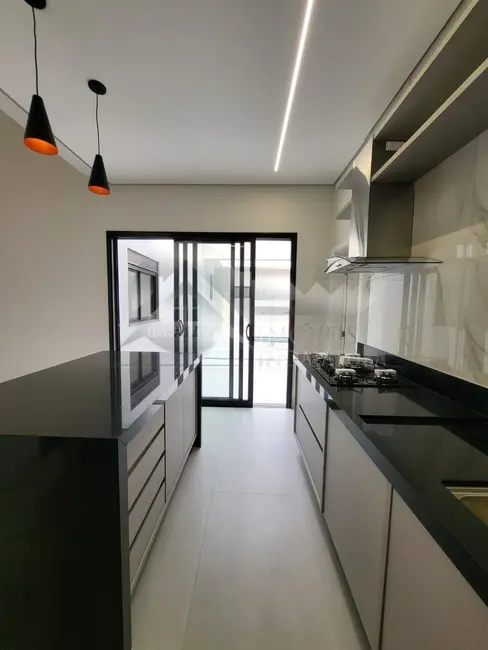 Casa de Condomínio com 3 quartos à venda, 192m2 em Indaiatuba - SP - imagem 7 Foto 7 de Casa de Condomínio com 3 quartos à venda, 192m2 em Indaiatuba - SP