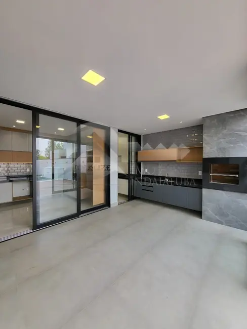 Casa de Condomínio com 3 quartos à venda, 198m2 em Indaiatuba - SP - imagem 9 Foto 9 de Casa de Condomínio com 3 quartos à venda, 198m2 em Indaiatuba - SP