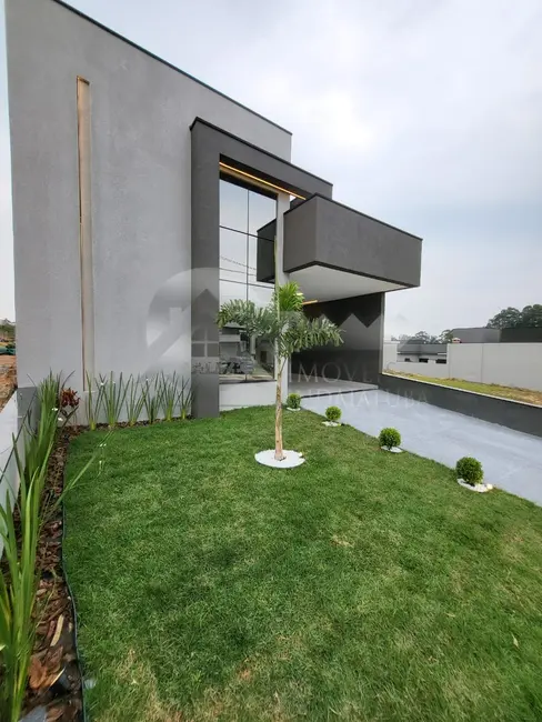 Casa de Condomínio com 3 quartos à venda, 141m2 em Indaiatuba - SP - imagem 3 Foto 3 de Casa de Condomínio com 3 quartos à venda, 141m2 em Indaiatuba - SP