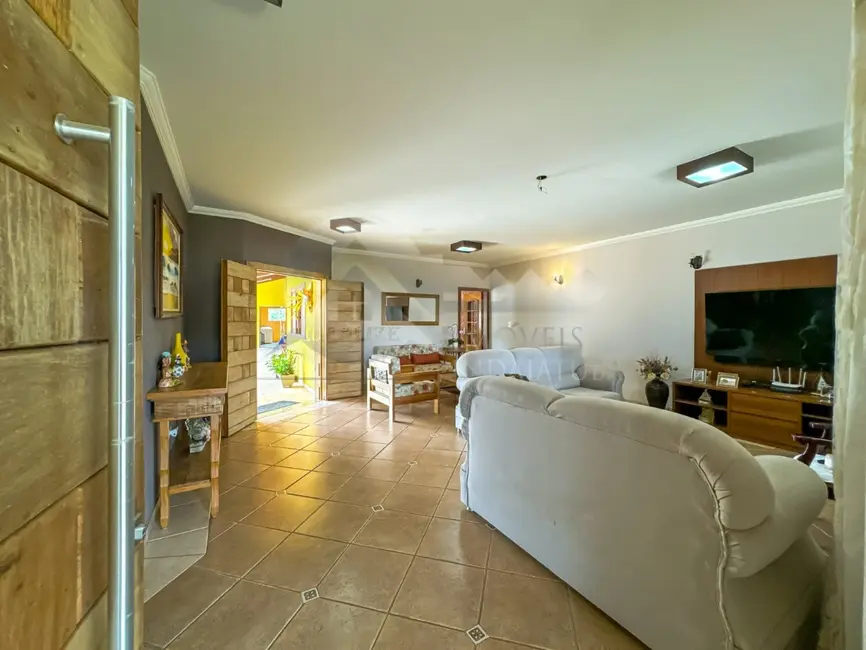 Foto 3 de Chácara com 6 quartos à venda, 680m2 em Indaiatuba - SP