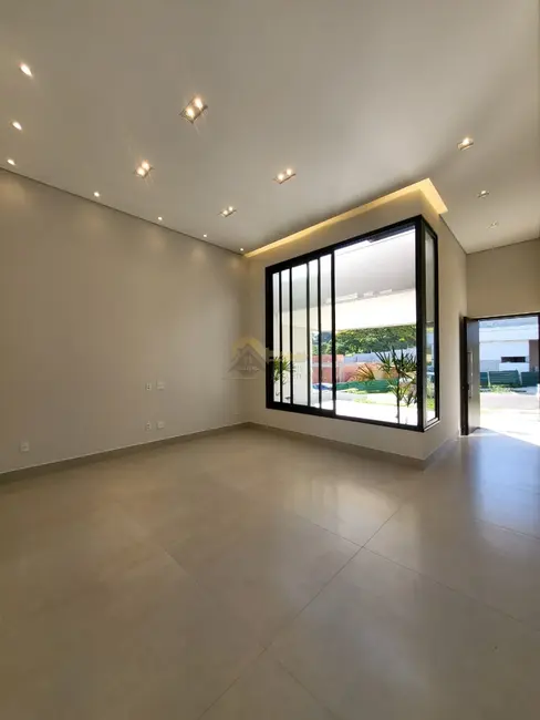 Casa de Condomínio com 3 quartos à venda, 207m2 em Indaiatuba - SP - imagem 8 Foto 8 de Casa de Condomínio com 3 quartos à venda, 207m2 em Indaiatuba - SP