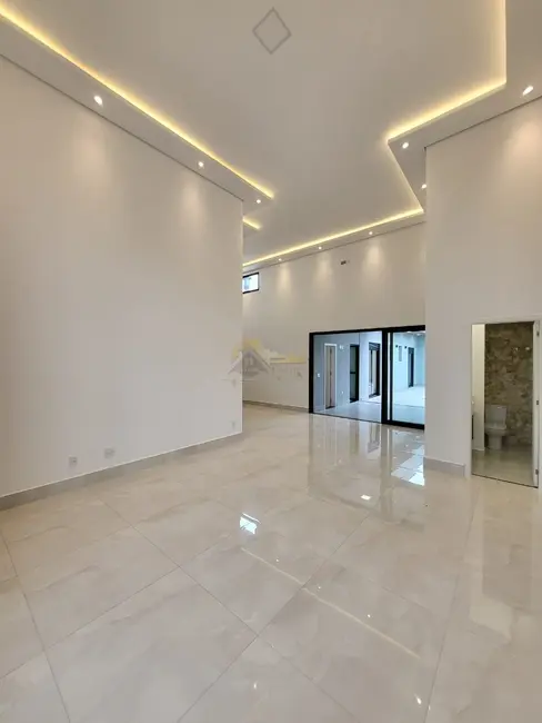 Foto 4 de Casa de Condomínio com 3 quartos à venda, 215m2 em Indaiatuba - SP