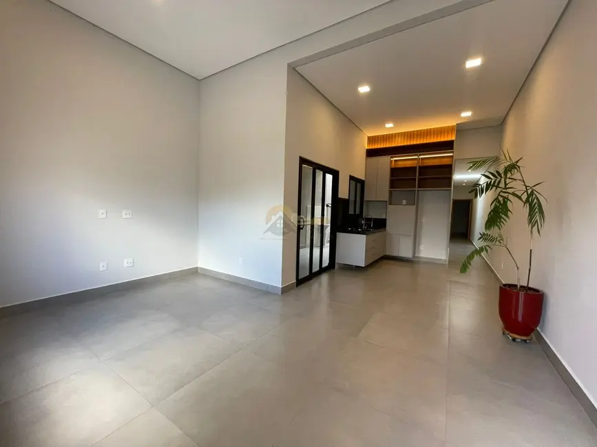 Foto 1 de Casa com 3 quartos à venda, 95m2 em Indaiatuba - SP