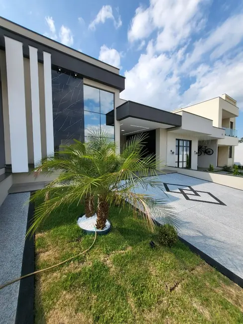 Foto 2 de Casa de Condomínio com 3 quartos à venda, 135m2 em Indaiatuba - SP