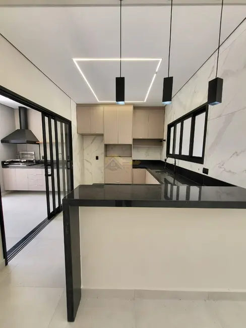 Casa de Condomínio com 3 quartos à venda, 140m2 em Indaiatuba - SP - imagem 6 Foto 6 de Casa de Condomínio com 3 quartos à venda, 140m2 em Indaiatuba - SP