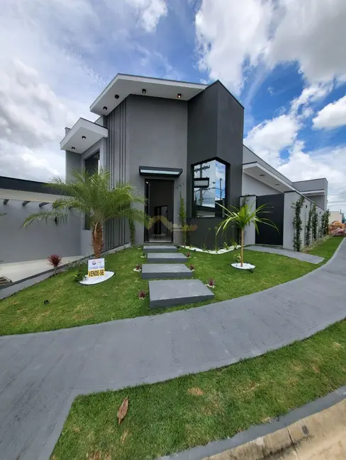 Foto 2 de Casa de Condomínio com 3 quartos à venda, 130m2 em Jardins do Império, Indaiatuba - SP