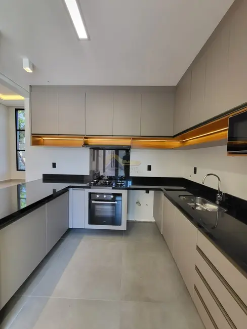 Foto 8 de Casa de Condomínio com 3 quartos à venda, 200m2 em Jardins Di Roma, Indaiatuba - SP