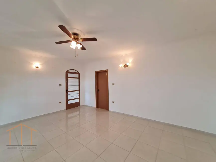 Foto 6 de Casa com 4 quartos à venda, 420m2 em Parque Residencial Presidente Médici, Itu - SP