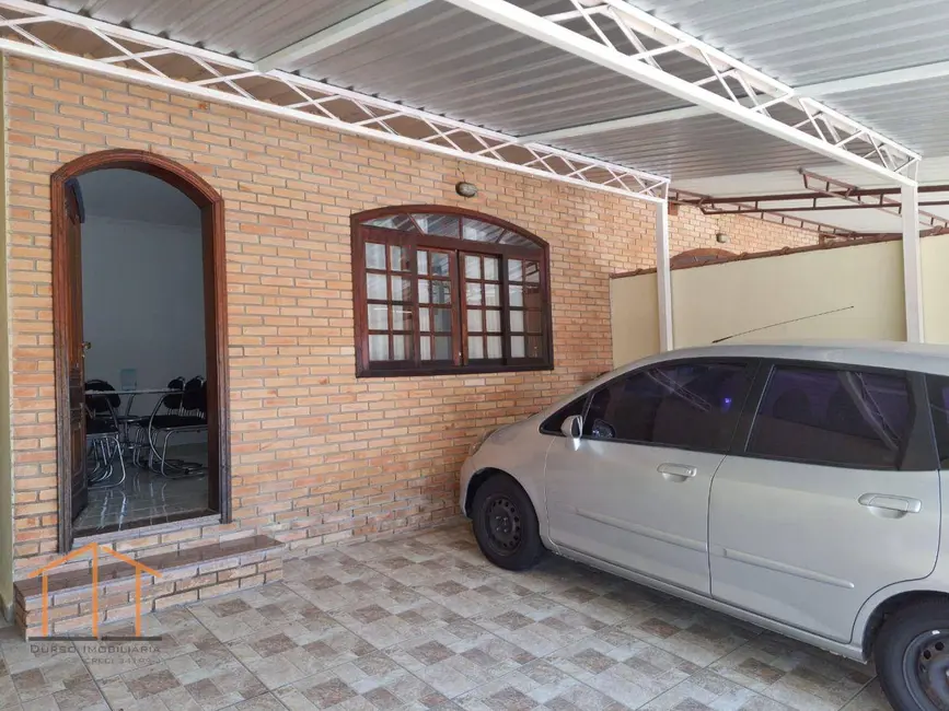 Foto 2 de Casa com 3 quartos à venda, 150m2 em Parque Residencial Guitti, Itu - SP