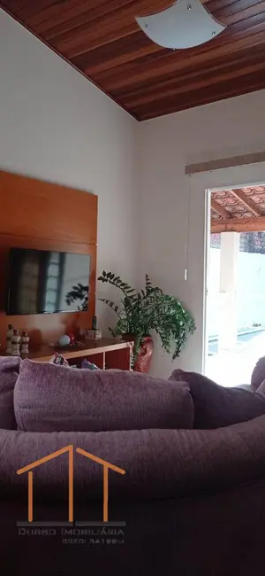 Foto 2 de Casa com 2 quartos à venda, 150m2 em Vila Gardiman, Itu - SP