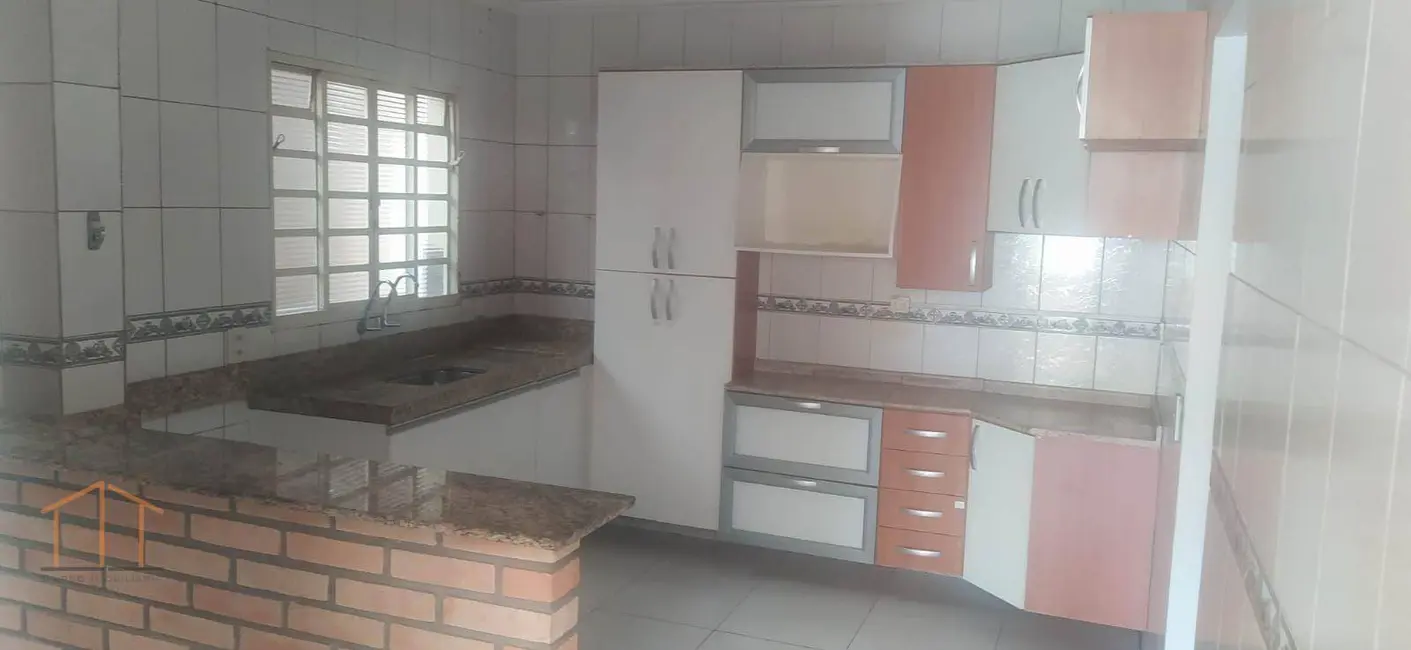 Foto 3 de Casa de Condomínio com 3 quartos à venda e para alugar, 200m2 em Bairro Campos de Santo Antônio, Itu - SP