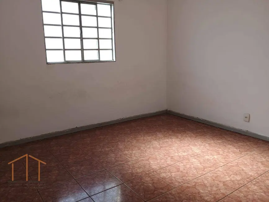 Foto 5 de Casa com 2 quartos para alugar, 150m2 em Vila Leis, Itu - SP