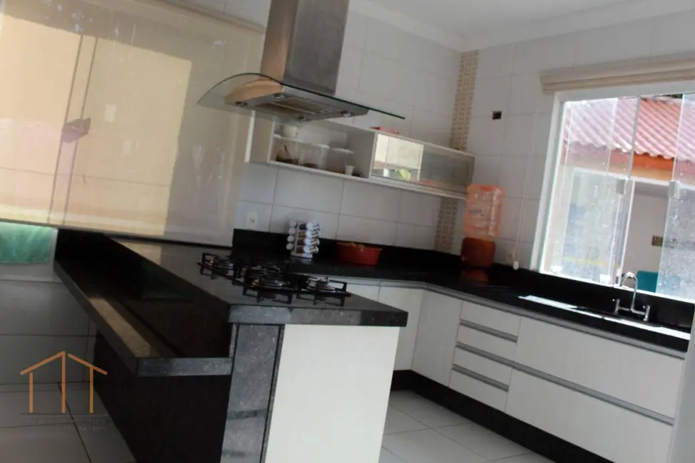 Foto 8 de Casa de Condomínio com 4 quartos à venda, 1000m2 em Terras de Santa Rosa, Salto - SP