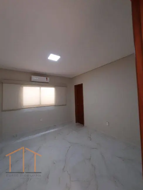 Sala Comercial para alugar, 39m2 em Vila Teixeira, Salto - SP - imagem 1 Foto 1 de Sala Comercial para alugar, 39m2 em Vila Teixeira, Salto - SP