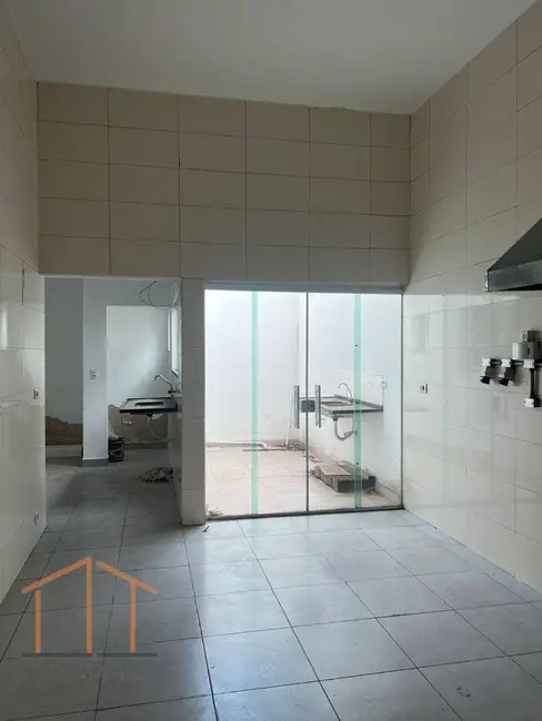 Sala Comercial para alugar, 140m2 em Jardim São João, Salto - SP - imagem 6 Foto 6 de Sala Comercial para alugar, 140m2 em Jardim São João, Salto - SP