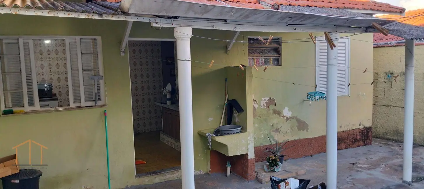 Casa com 3 quartos à venda, 200m2 em Vila Roma, Itu - SP - imagem 4 Foto 4 de Casa com 3 quartos à venda, 200m2 em Vila Roma, Itu - SP