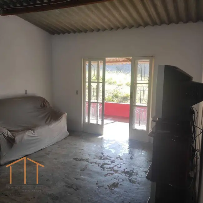 Chácara com 2 quartos à venda, 2100m2 em Pinheirinho, Itu - SP - imagem 5 Foto 5 de Chácara com 2 quartos à venda, 2100m2 em Pinheirinho, Itu - SP