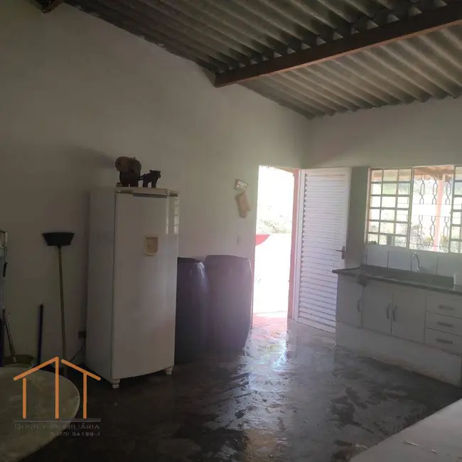 Chácara com 2 quartos à venda, 2100m2 em Pinheirinho, Itu - SP - imagem 6 Foto 6 de Chácara com 2 quartos à venda, 2100m2 em Pinheirinho, Itu - SP