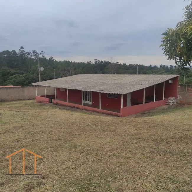 Chácara com 2 quartos à venda, 2100m2 em Pinheirinho, Itu - SP - imagem 1 Foto 1 de Chácara com 2 quartos à venda, 2100m2 em Pinheirinho, Itu - SP