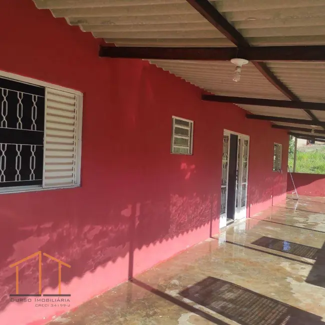 Chácara com 2 quartos à venda, 2100m2 em Pinheirinho, Itu - SP - imagem 3 Foto 3 de Chácara com 2 quartos à venda, 2100m2 em Pinheirinho, Itu - SP