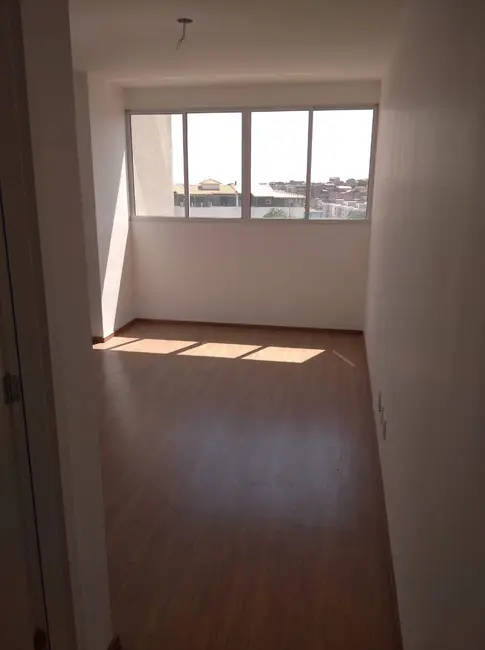 Apartamento com 2 quartos à venda, 50m2 em Contagem - MG - imagem 4 Foto 4 de Apartamento com 2 quartos à venda, 50m2 em Contagem - MG