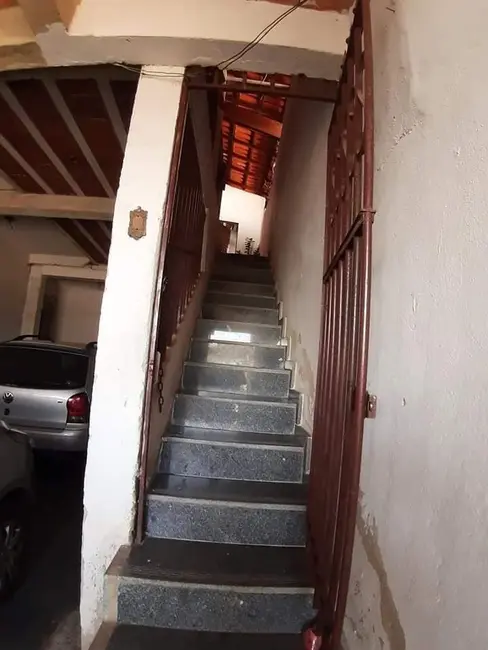 Foto 7 de Casa com 13 quartos à venda, 282m2 em Jardim dos Comerciários (Venda Nova), Belo Horizonte - MG