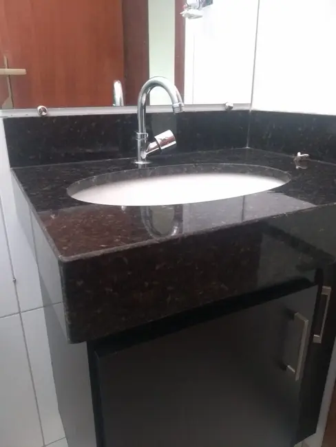 Foto 3 de Casa com 2 quartos à venda, 83m2 em Letícia, Belo Horizonte - MG