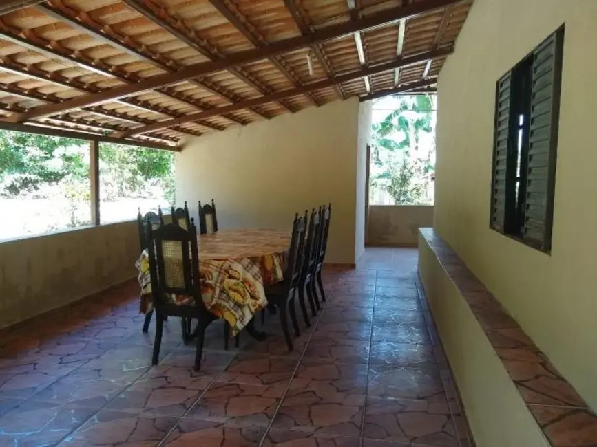 Foto 4 de Sítio / Rancho com 3 quartos à venda, 200m2 em Nova Uniao - MG