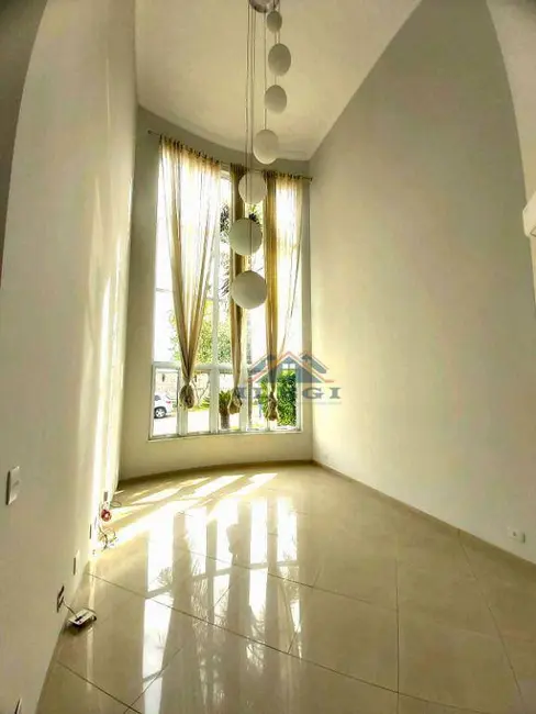 Foto 4 de Casa de Condomínio com 4 quartos para alugar, 600m2 em Centro, Vinhedo - SP
