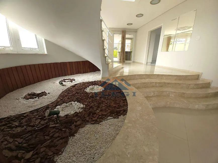 Foto 6 de Casa de Condomínio com 4 quartos para alugar, 600m2 em Centro, Vinhedo - SP