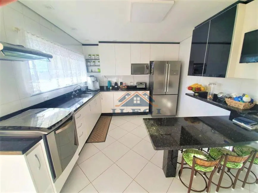 Foto 8 de Casa de Condomínio com 3 quartos à venda, 687m2 em Centro, Vinhedo - SP