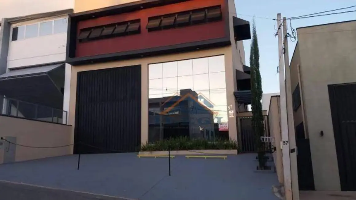 Armazém / Galpão à venda e para alugar, 300m2 em Vista Alegre, Vinhedo - SP - imagem 1 Foto 1 de Armazém / Galpão à venda e para alugar, 300m2 em Vista Alegre, Vinhedo - SP