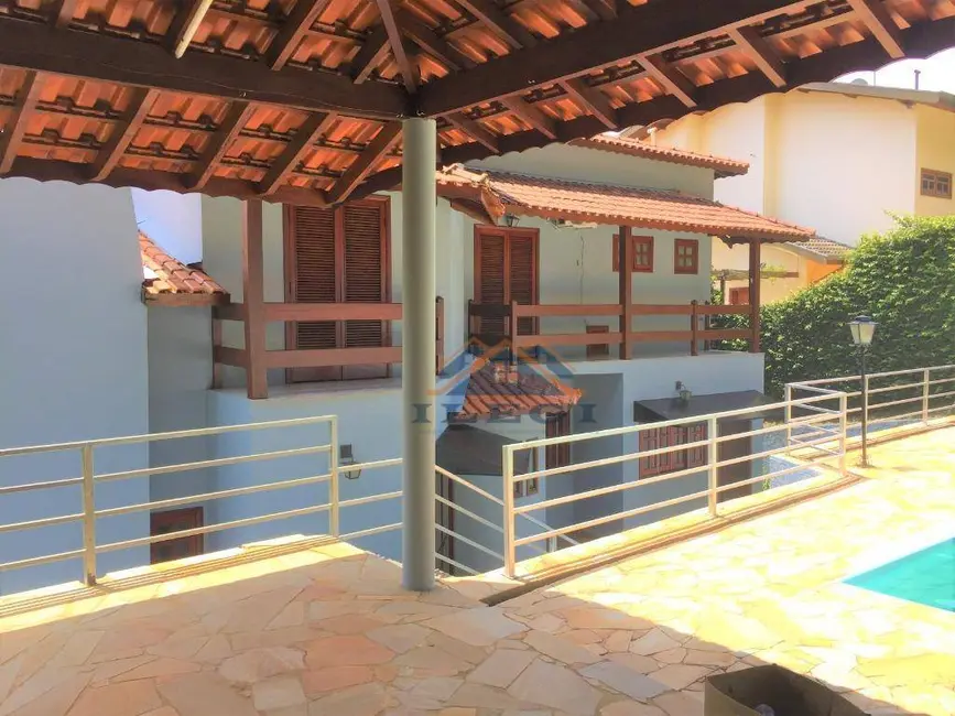 Casa de Condomínio com 4 quartos à venda, 800m2 em Valinhos - SP - imagem 4 Foto 4 de Casa de Condomínio com 4 quartos à venda, 800m2 em Valinhos - SP