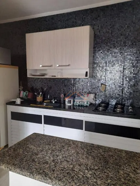 Apartamento com 3 quartos à venda, 65m2 em Capela, Vinhedo - SP - imagem 6 Foto 6 de Apartamento com 3 quartos à venda, 65m2 em Capela, Vinhedo - SP