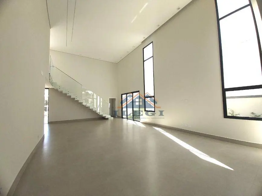 Foto 4 de Casa de Condomínio com 4 quartos à venda, 600m2 em Centro, Vinhedo - SP