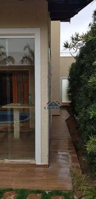 Casa de Condomínio com 3 quartos à venda, 360m2 em Fazenda Santana, Valinhos - SP - imagem 5 Foto 5 de Casa de Condomínio com 3 quartos à venda, 360m2 em Fazenda Santana, Valinhos - SP