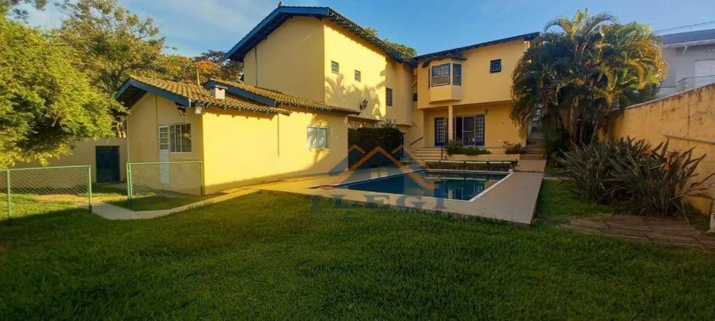 Foto 2 de Casa de Condomínio com 4 quartos à venda e para alugar, 850m2 em Vinhedo - SP