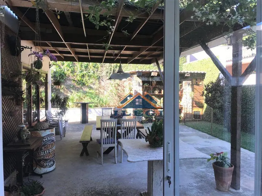 Foto 6 de Casa de Condomínio com 4 quartos à venda, 525m2 em Louveira - SP