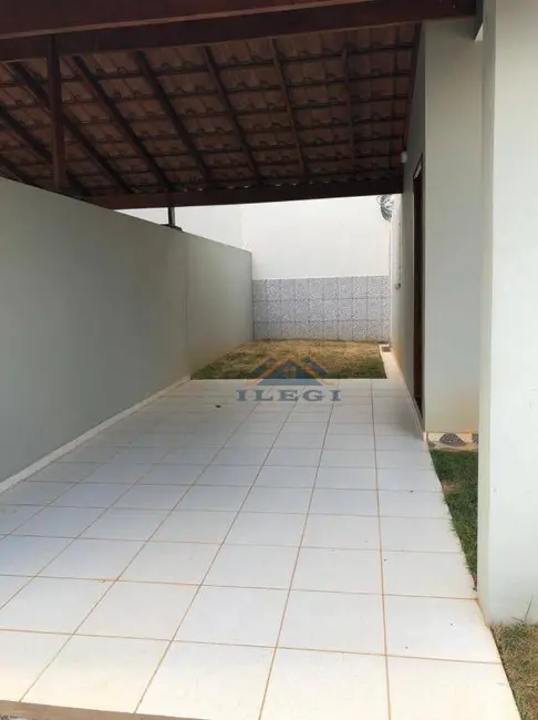 Foto 4 de Casa com 3 quartos à venda, 250m2 em João XXIII, Vinhedo - SP