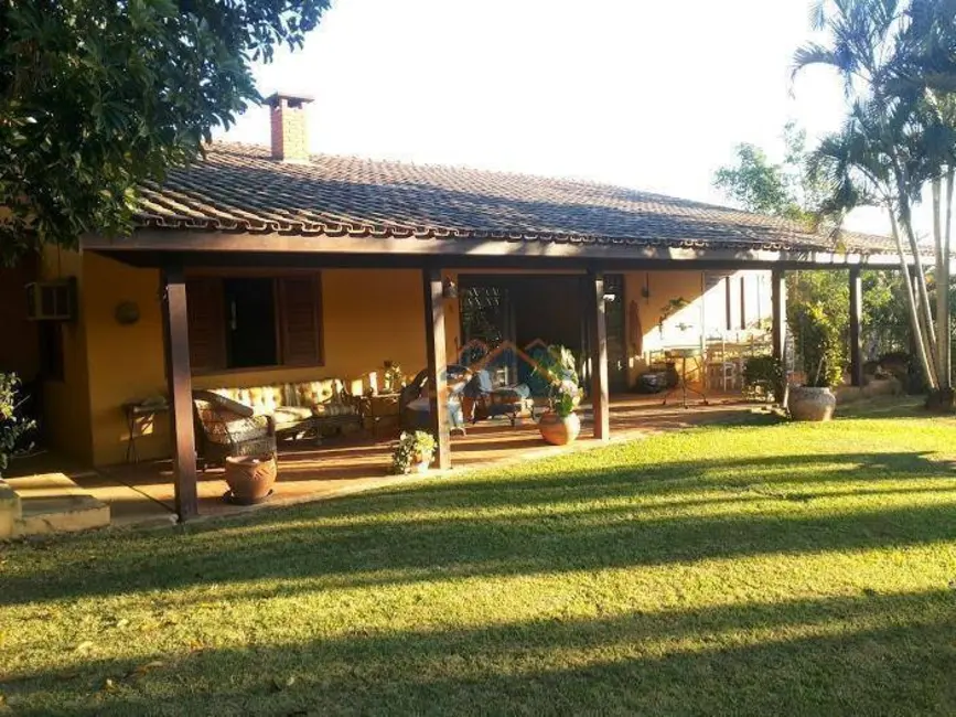 Foto 2 de Chácara com 3 quartos à venda, 2000m2 em Vista Alegre, Vinhedo - SP