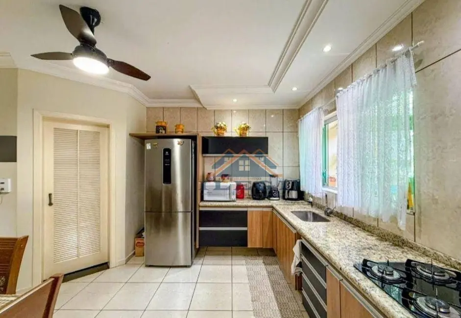 Foto 7 de Casa de Condomínio com 3 quartos à venda, 416m2 em Valinhos - SP