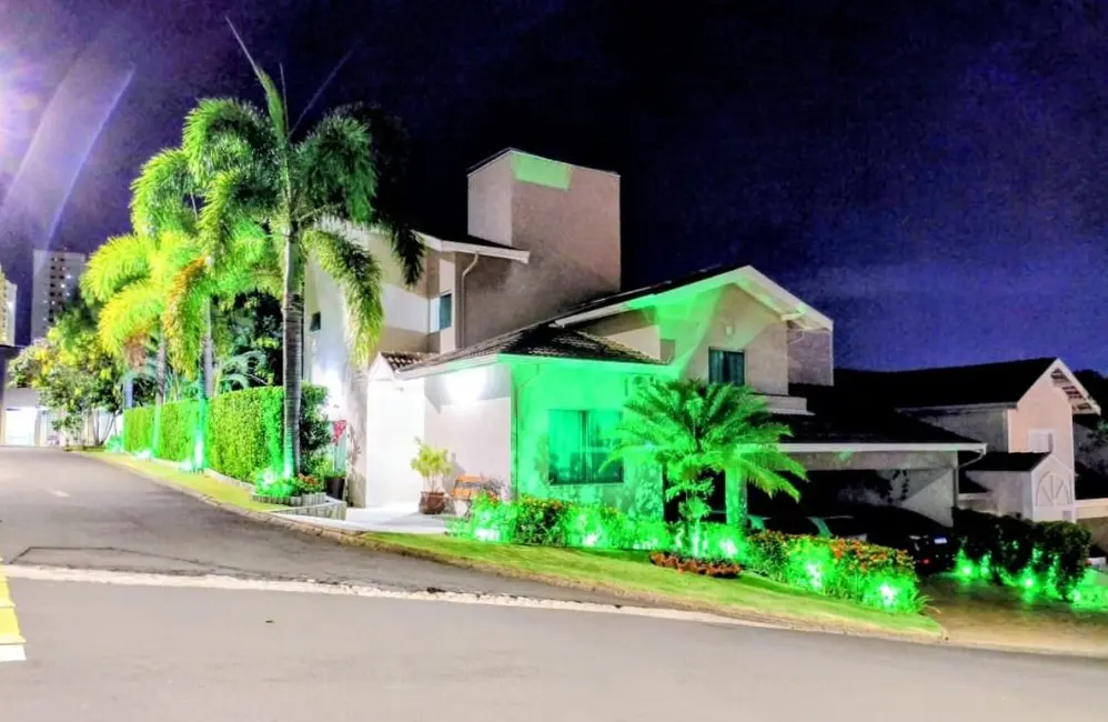 Casa de Condomínio com 3 quartos à venda, 416m2 em Valinhos - SP - imagem 2 Foto 2 de Casa de Condomínio com 3 quartos à venda, 416m2 em Valinhos - SP