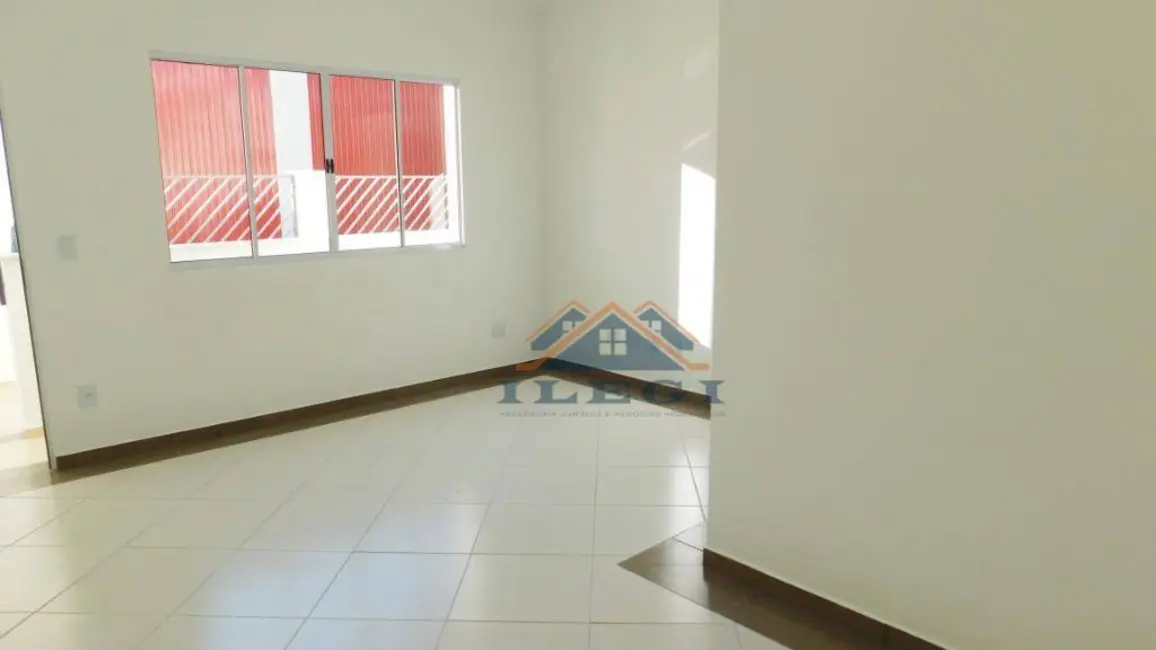 Foto 3 de Casa com 2 quartos para alugar, 100m2 em Pinheirinho, Vinhedo - SP