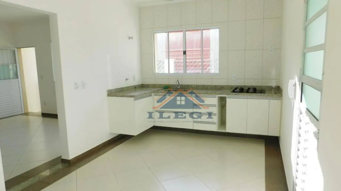 Foto 5 de Casa com 2 quartos para alugar, 100m2 em Pinheirinho, Vinhedo - SP