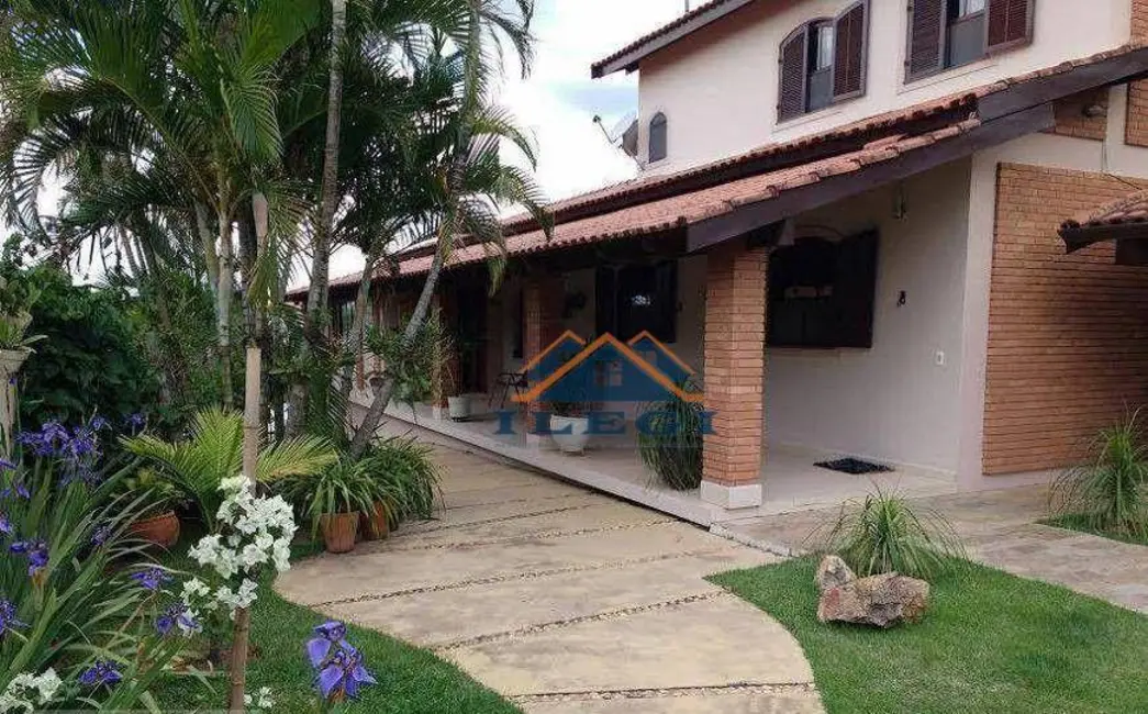 Foto 2 de Casa de Condomínio com 4 quartos à venda, 860m2 em Vinhedo - SP