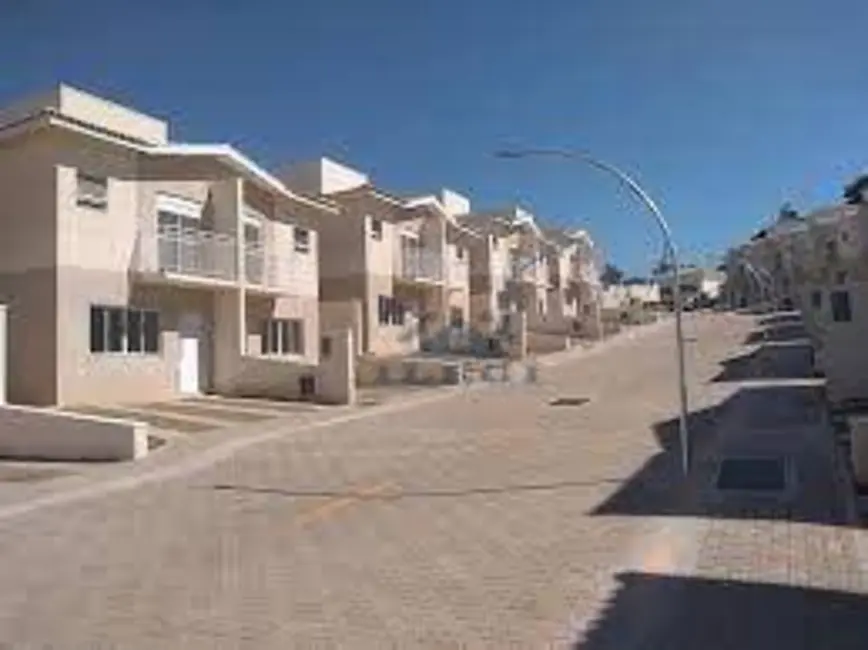 Foto 2 de Casa de Condomínio com 3 quartos à venda e para alugar, 130m2 em Louveira - SP