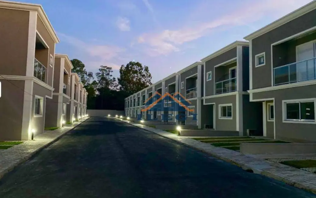 Foto 3 de Casa de Condomínio com 4 quartos à venda, 80m2 em Chácara Faggion, Suzano - SP